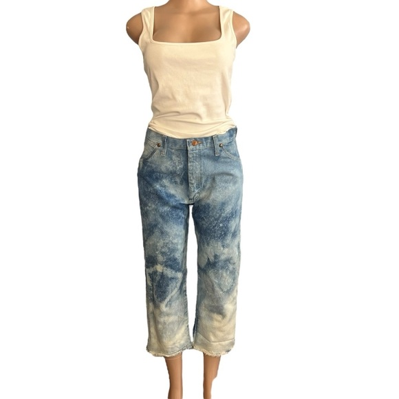 Wrangler Retro Bleach Wash Crop Jeans - Picture 3 of 9